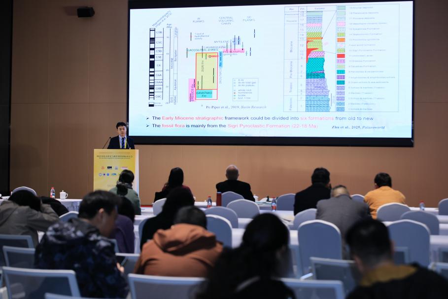 朱衍宾博士做口头学术报告